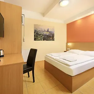  Apartamento Basement Old Town República Checa